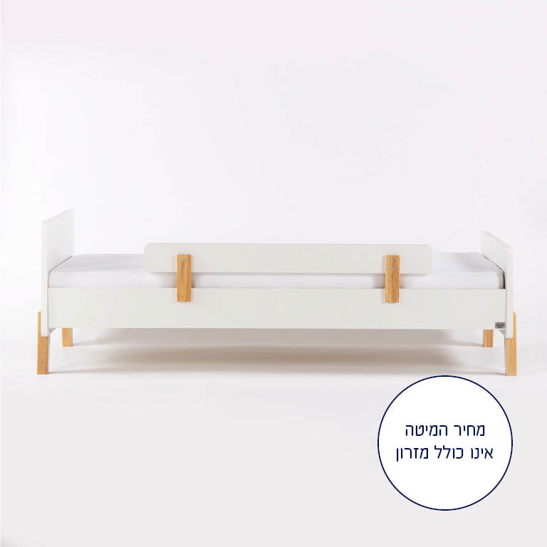 מיטת קטנים גדולים פאן FUN לבן רגלי עץ