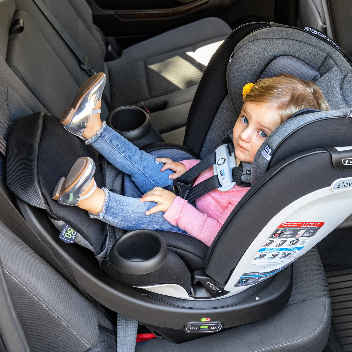 Revolve 360 Extend כיסא בטיחות מסתובב משולב בוסטר + Sensor Safe