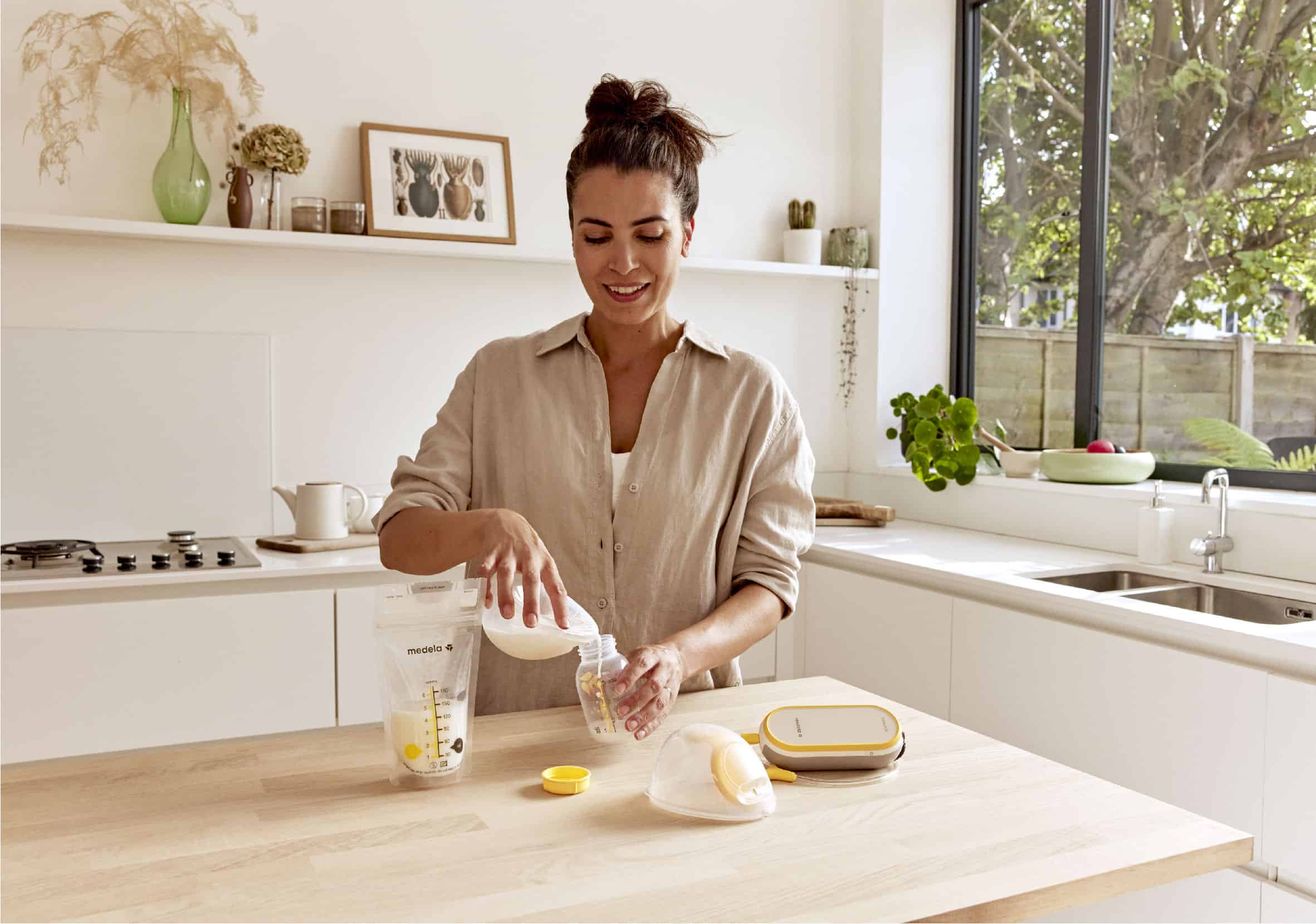 משאבת הנקה פריסטייל Hands Free Medela