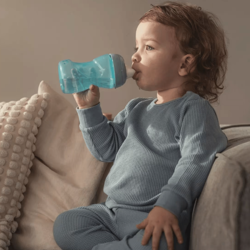 כוס ספורט 270 מ''ל 8+ חודשים עם פיה מסיליקון MAM - צבע ירוק