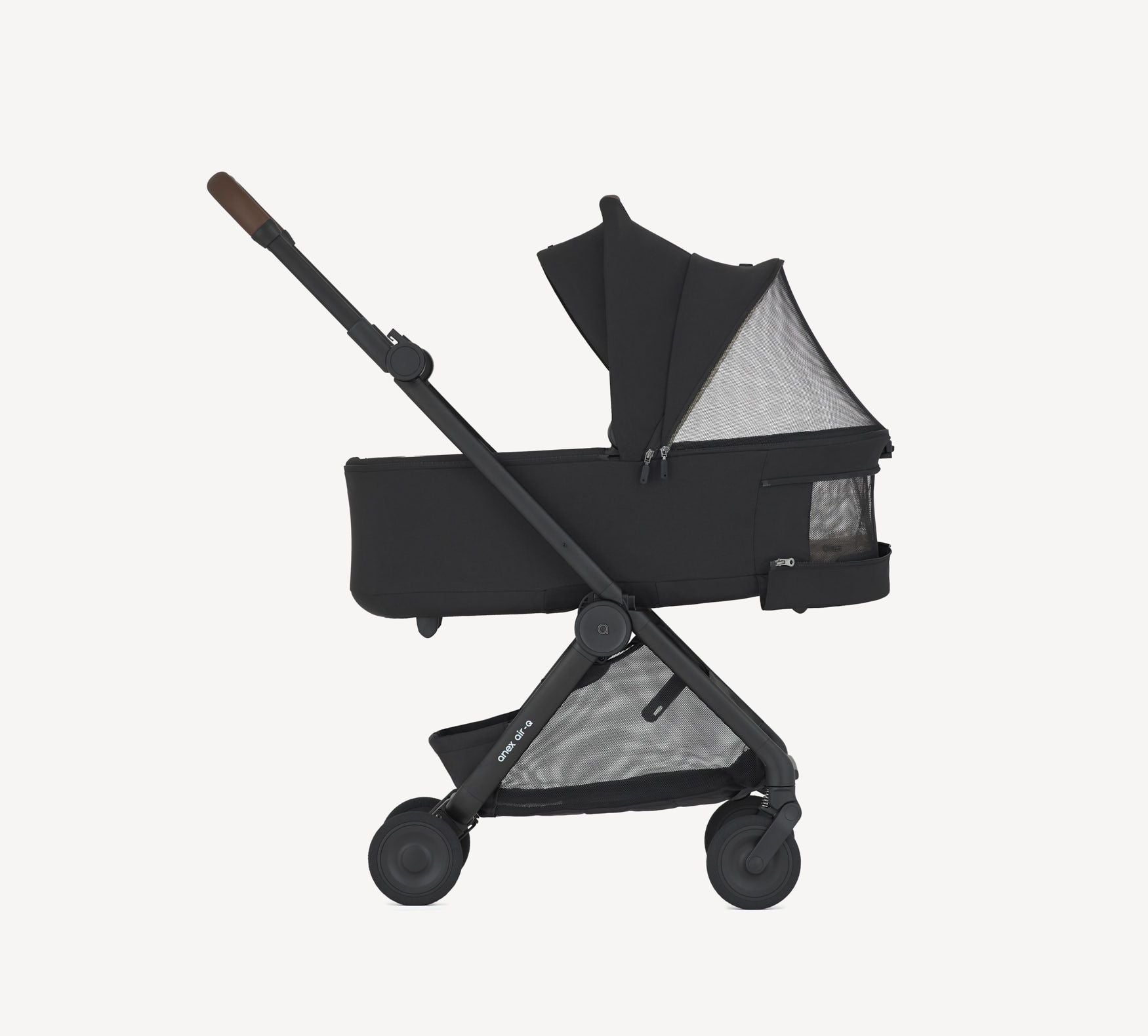אמבטיה לטיולון anex Air-Q