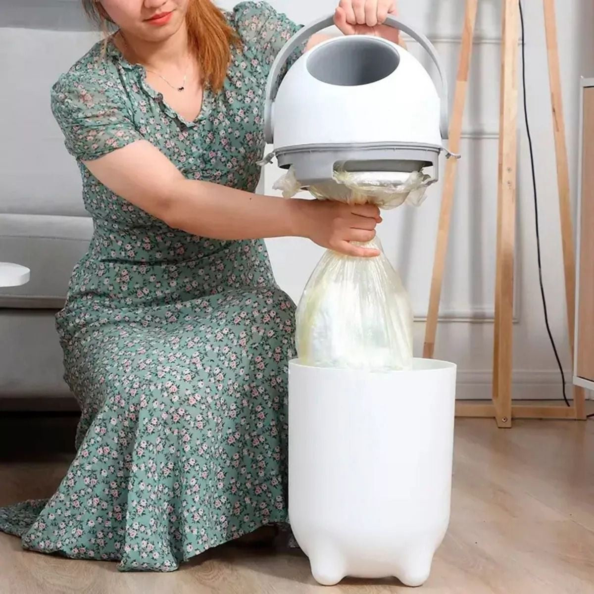 פח חיתולים מעוצב קרם