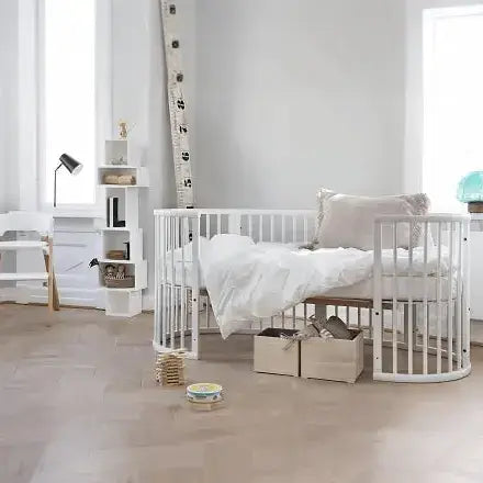 עריסת תינוק סליפי מיני מודולארית לבן Sleepi™ + 2 מזרנים + סט הארכה למיטה