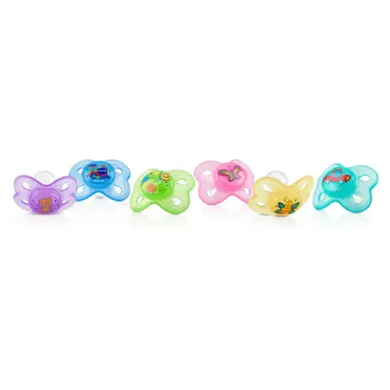 זוג מוצצי סיליקון סימטריים Nuby - מסייעים ביציאת שיניים