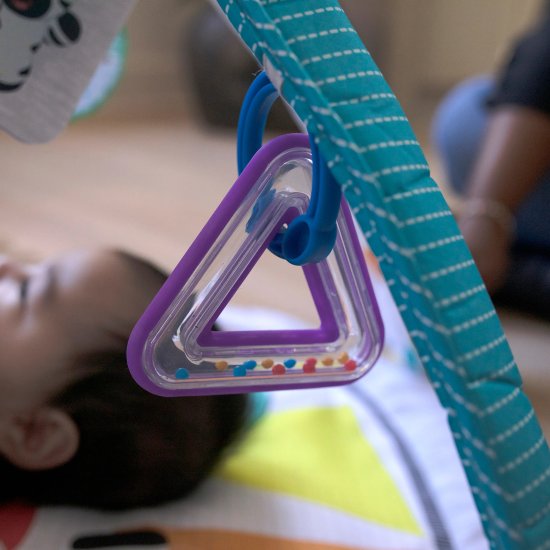 אוניברסיטה מוסיקלית עם פסנתר הקסם 4 ב-1 מבית Baby Einstein
