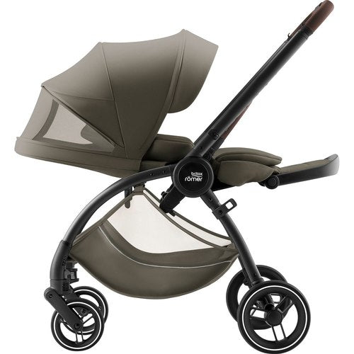 עגלת תינוק RIO 2-in-1 (ירוק) מבית BRITAX
