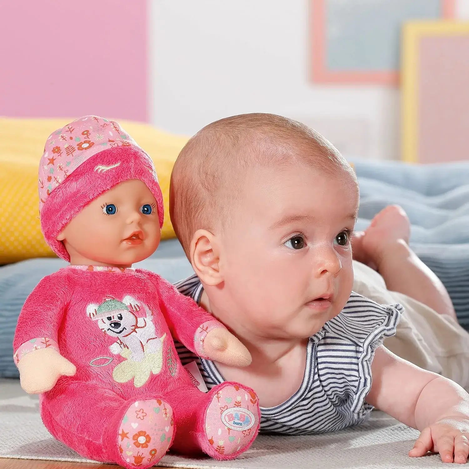 בייבי בורן בובה רכה 30 ס"מ עם רעשן (6)