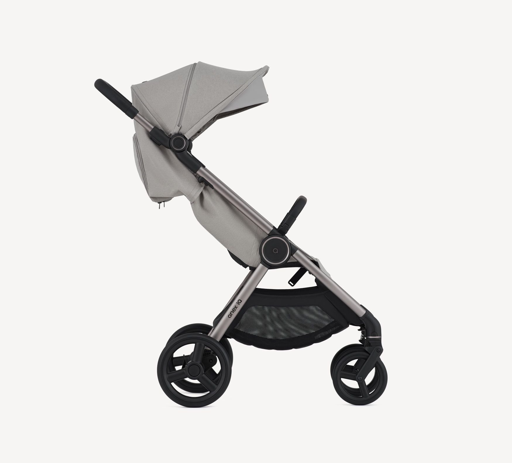עגלת תינוק anex IQ Basic