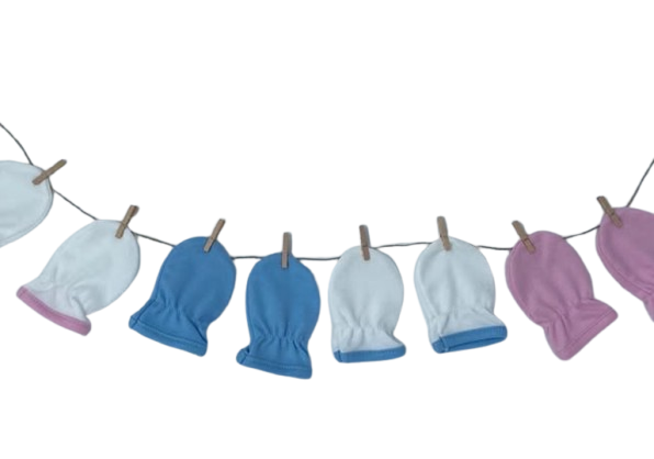 זוג כפפות לתינוק