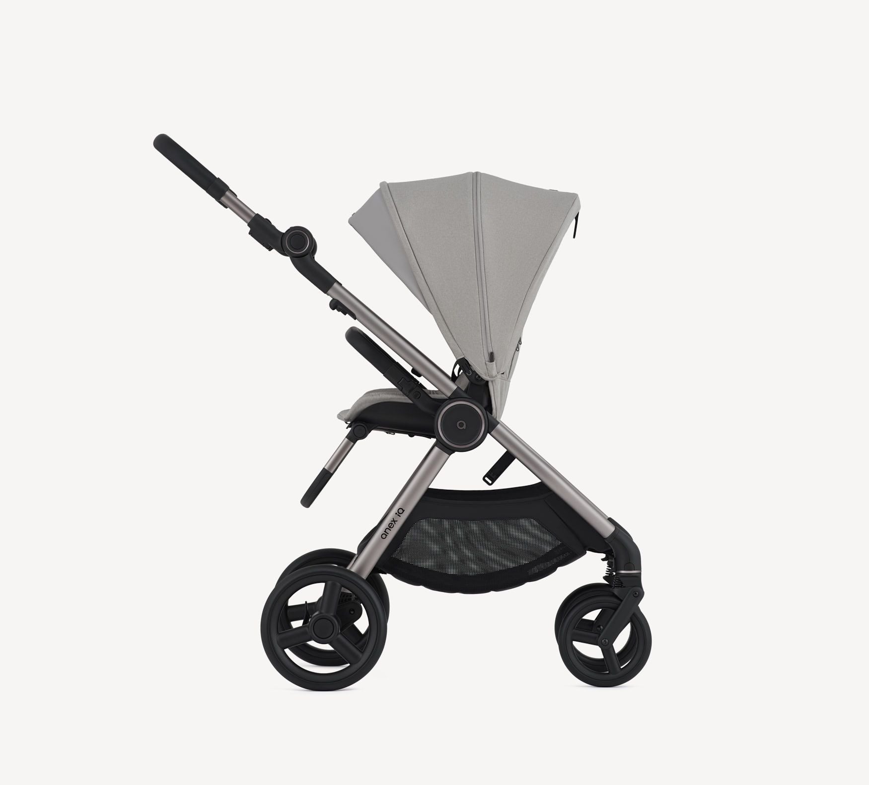 עגלת תינוק anex IQ Basic