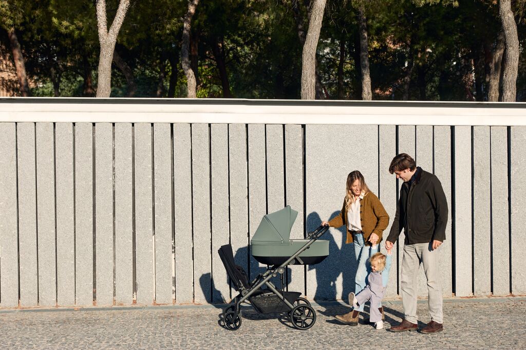 עגלת תאומים Anex Modu - שחור + 2 טיולונים + 2 עריסות