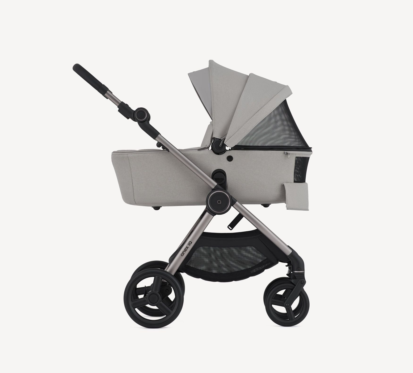 עגלת תינוק anex IQ Basic