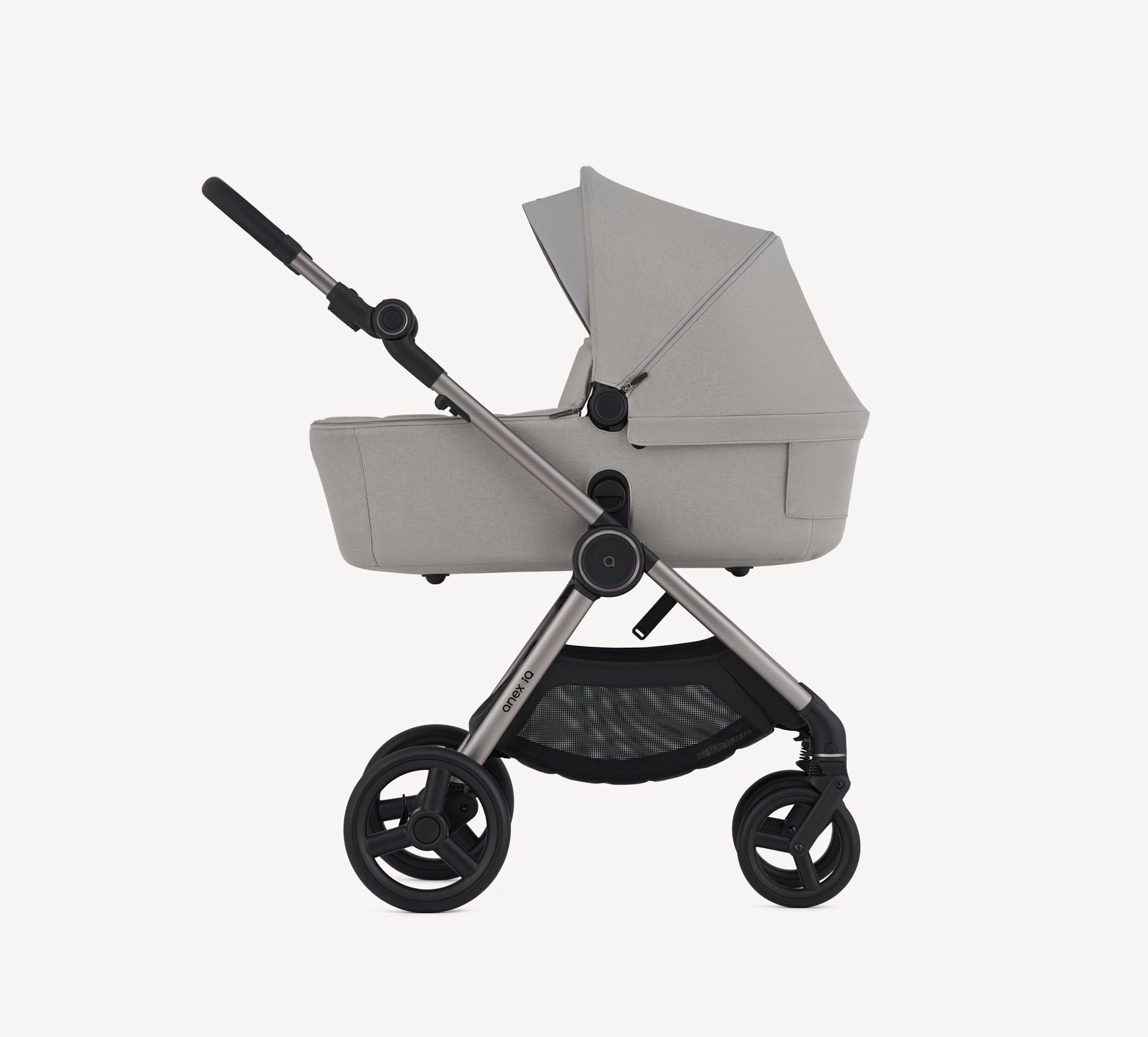 עגלת תינוק anex IQ Basic