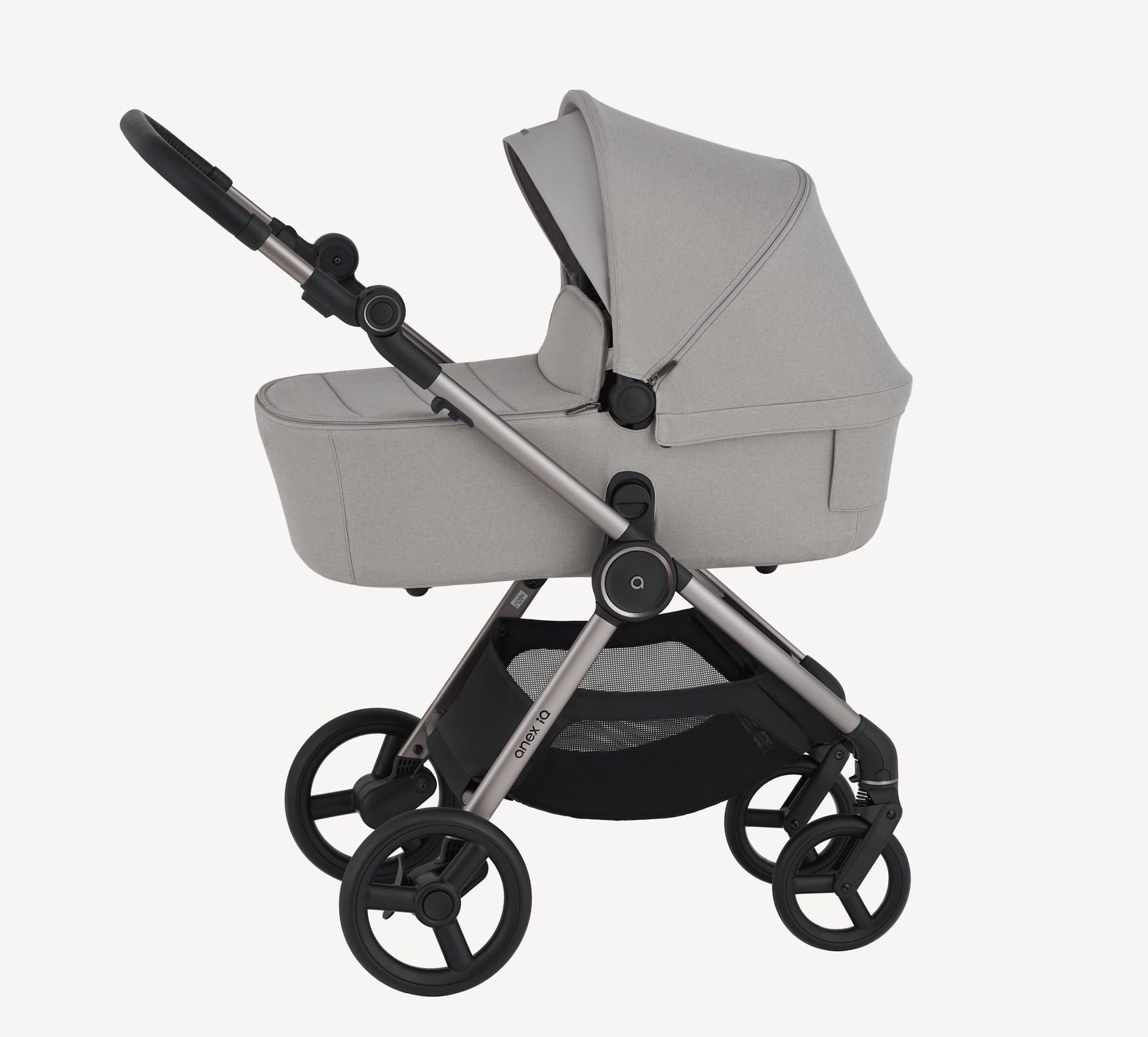 עגלת תינוק anex IQ Basic